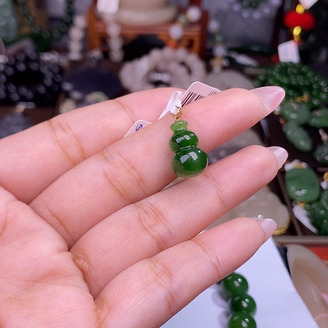 和田玉碧玉老料约金镶葫芦未镶嵌