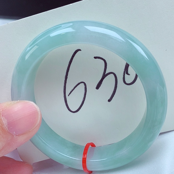 翡翠未镶嵌手镯翡翠