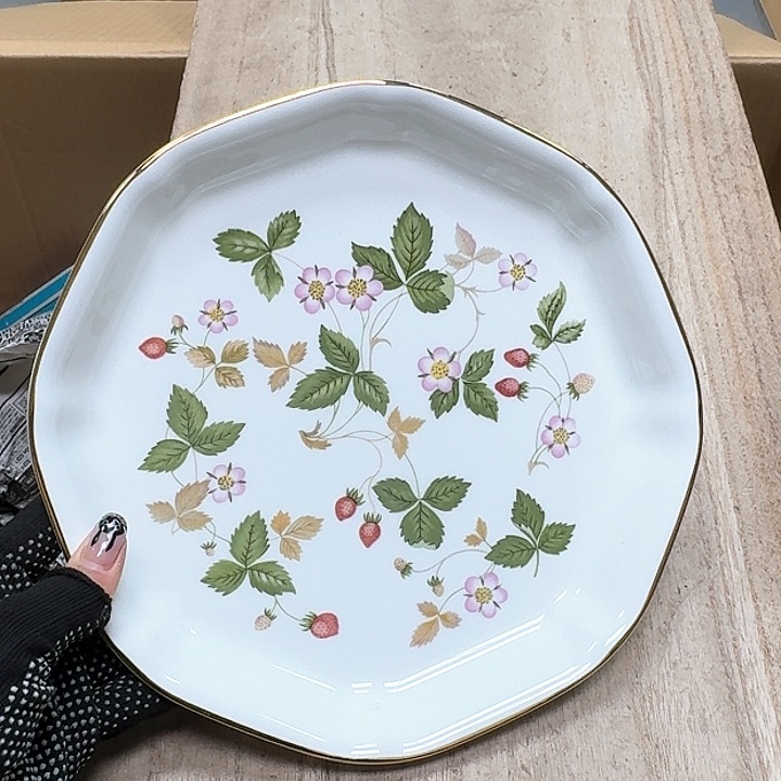 瓷片划噗哈哈哈哈哈哈哈哈哈笑