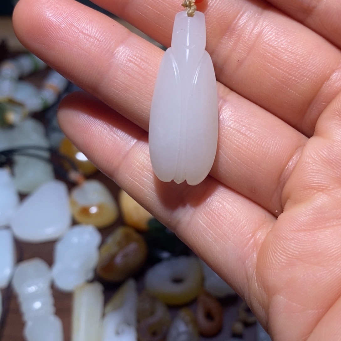 和田玉吊坠(不含链)未镶嵌