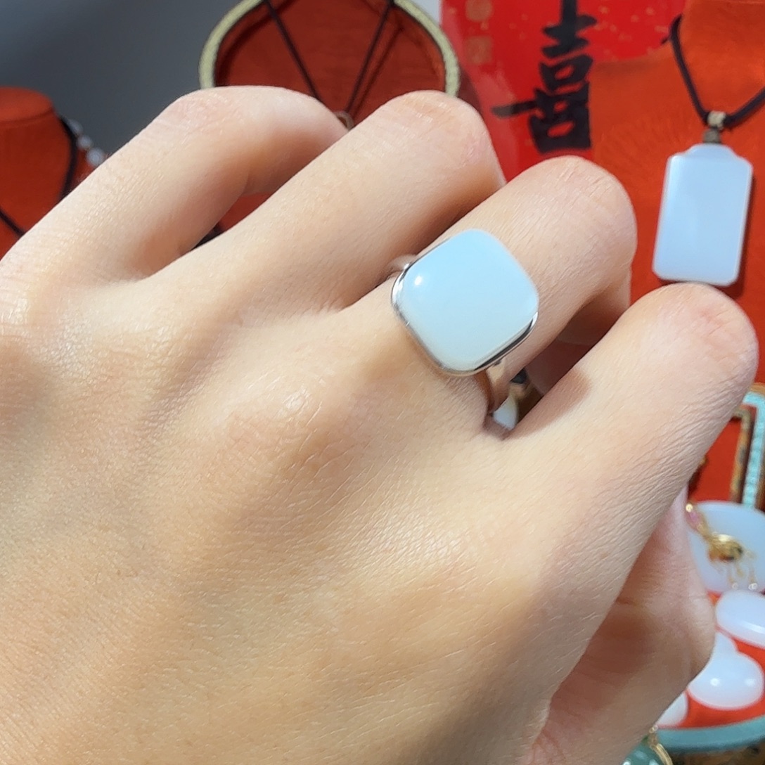 和田玉银S925镶嵌颈饰