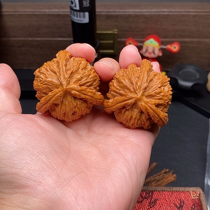 枣***刚把件文玩核桃白奔