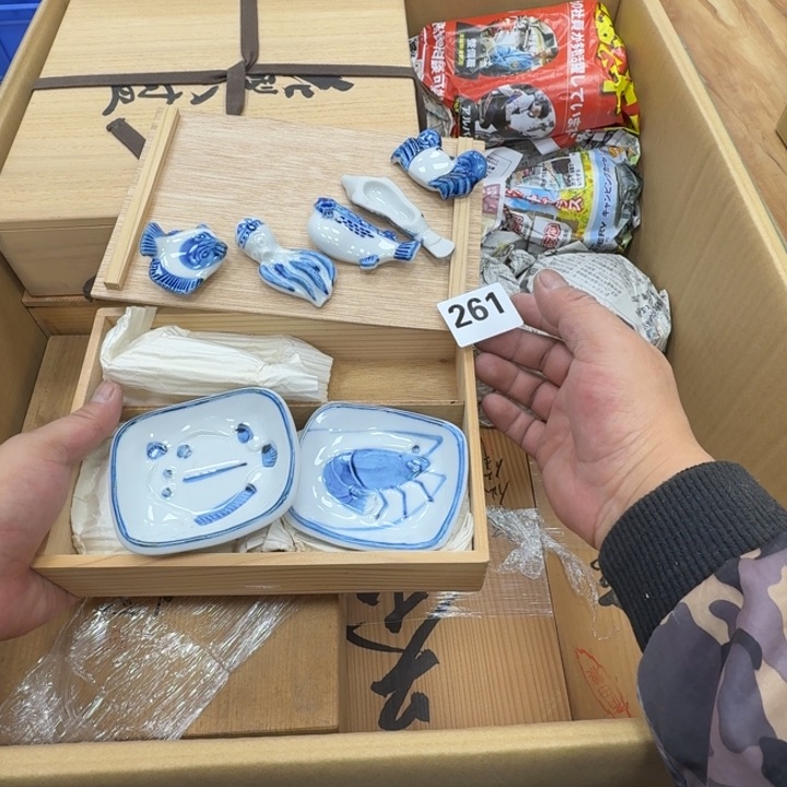 瓷片工艺品摆件瓷器摆件666