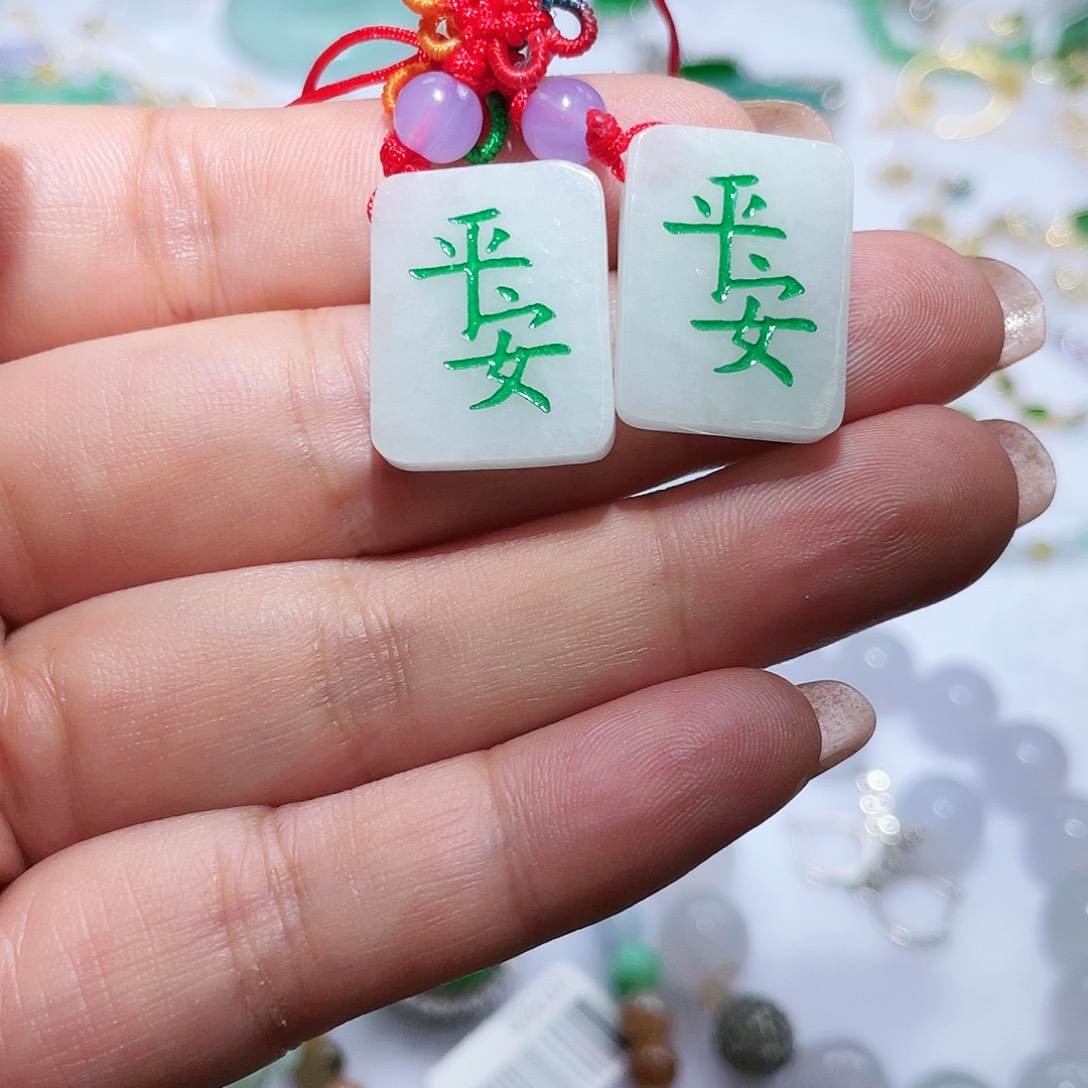 翡翠未镶嵌颈饰天然翡翠