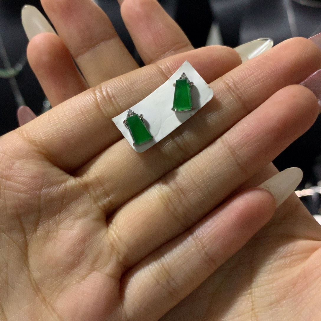 翡翠戒指银S925镶嵌耳钉