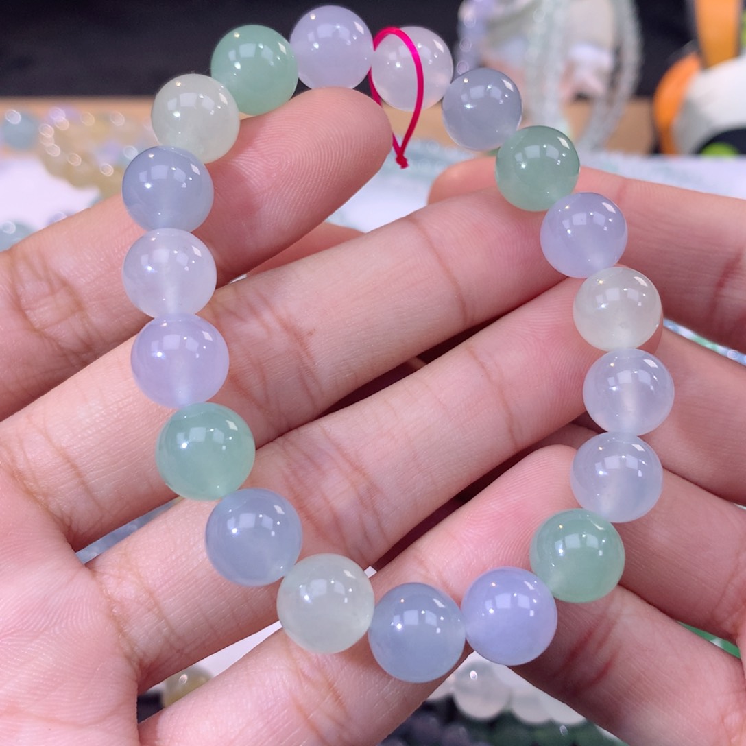 翡翠手链未镶嵌翡翠