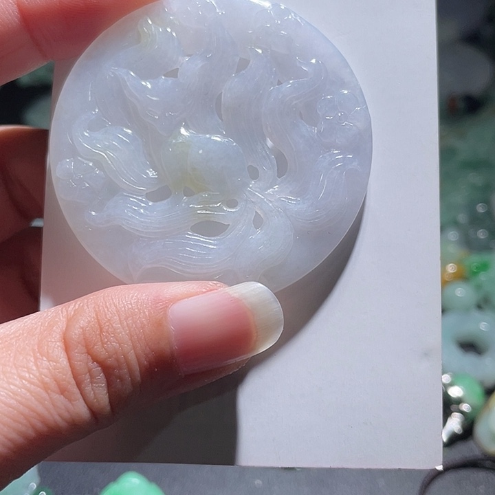 颈饰未镶嵌翡翠天
