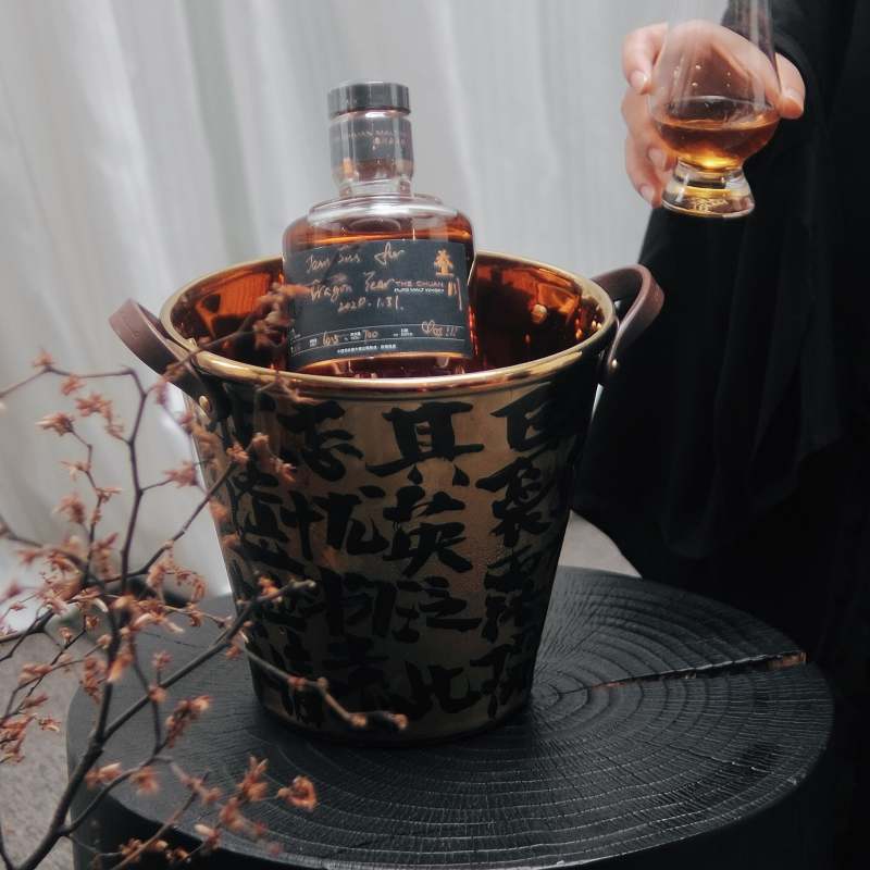 弥云斋忘忧物·黑金诗文镀钛冰桶（限）