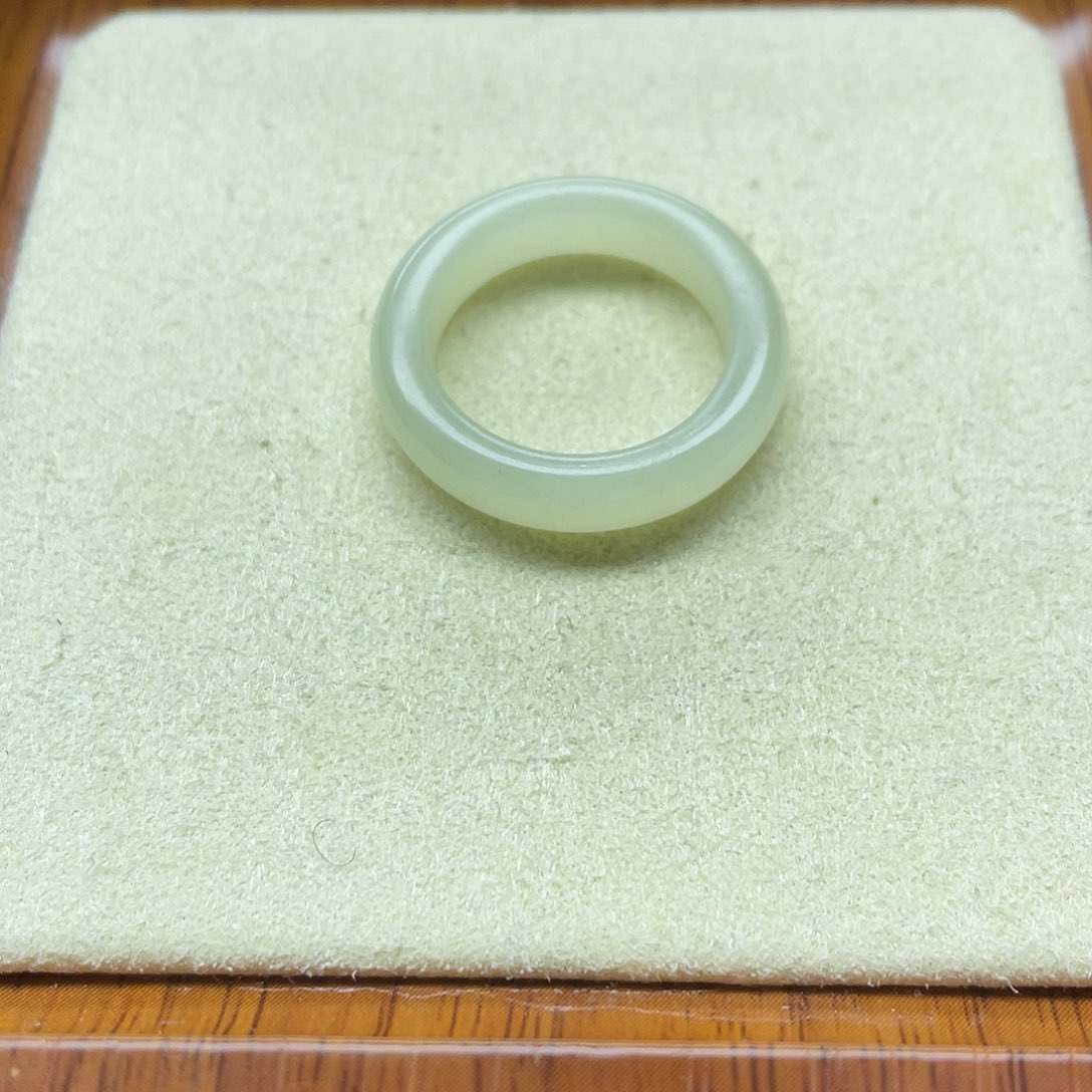 和田玉戒指未镶嵌清水圆条19号