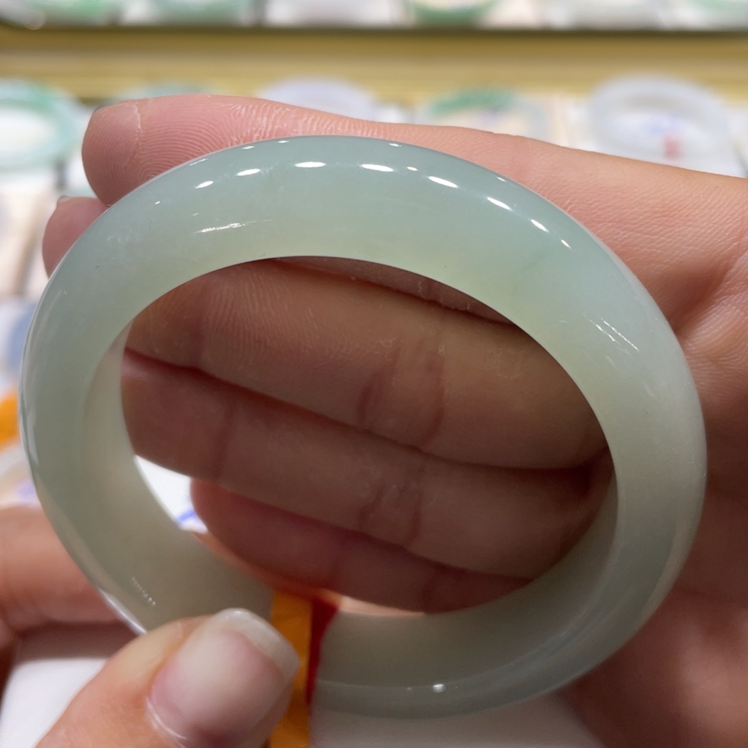 翡翠手镯未镶嵌55➕正