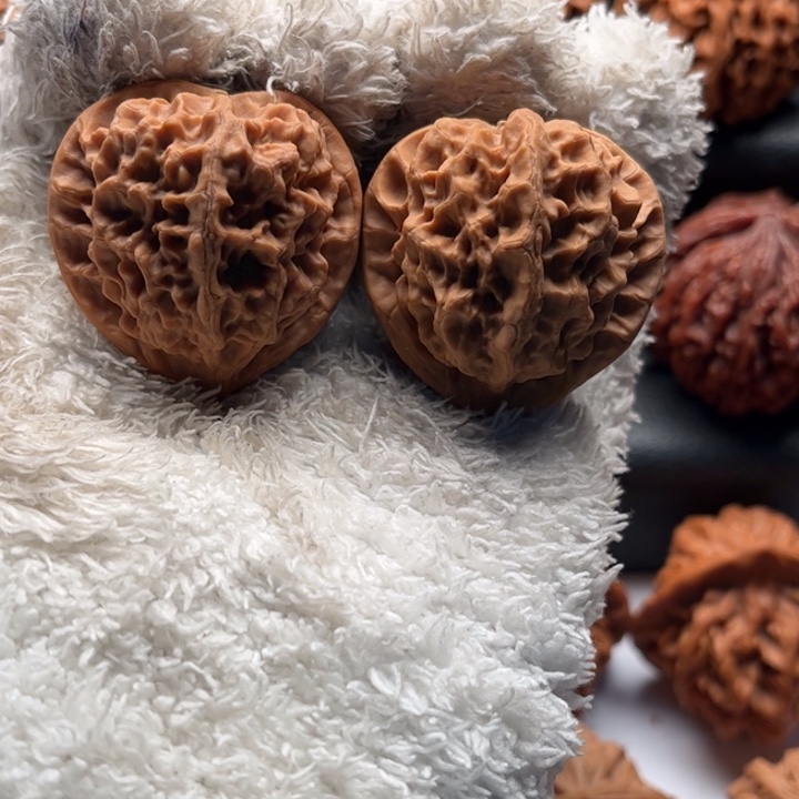 D***M把件文玩核桃无名