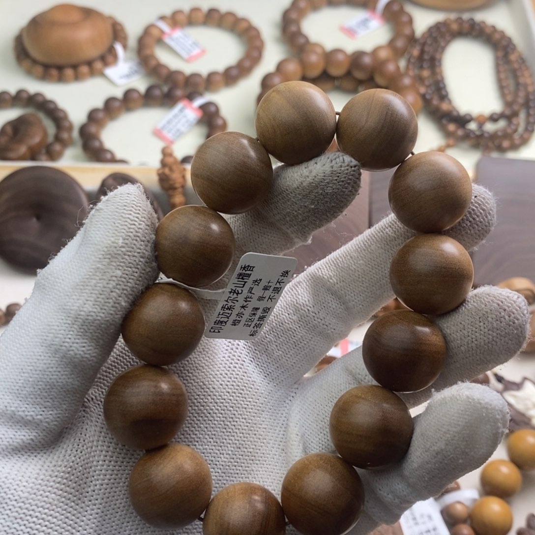 檀香木手串/手链印度迈索尔老山檀1.8*13福利款