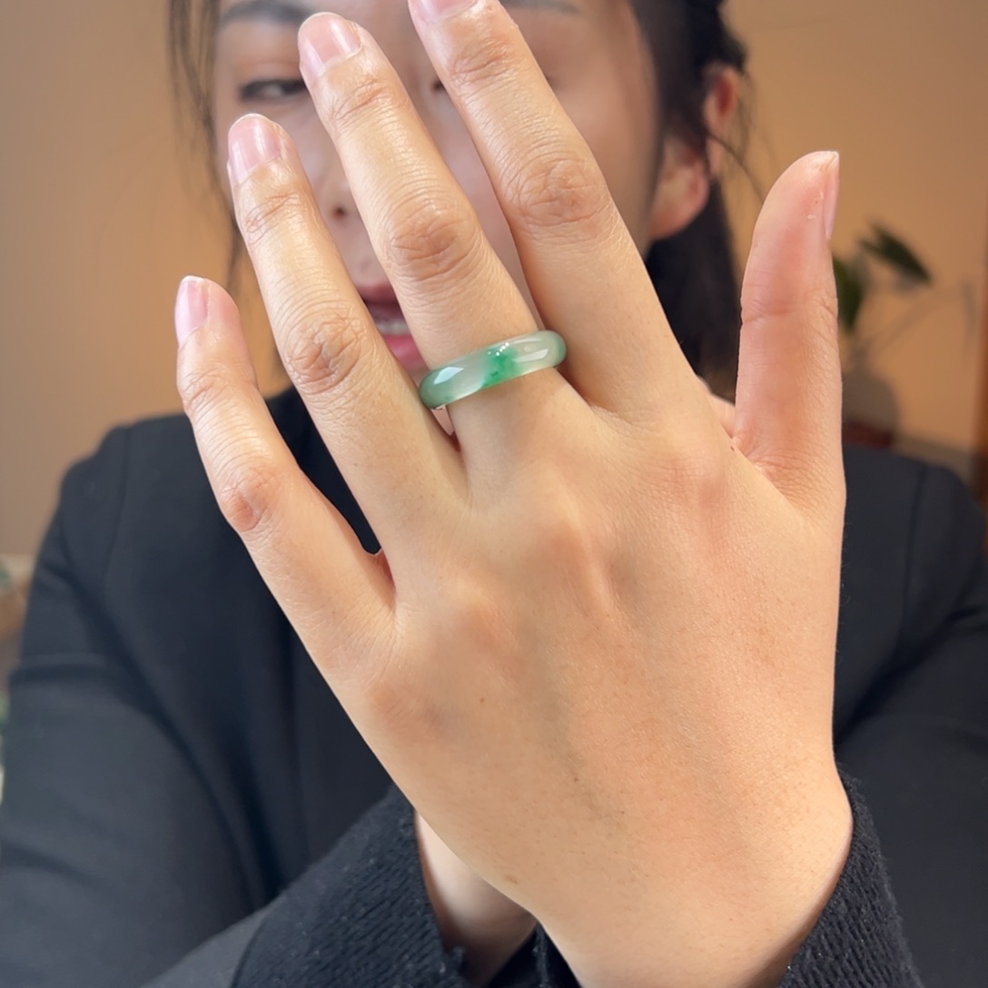 石英质玉戒指未镶嵌17圈