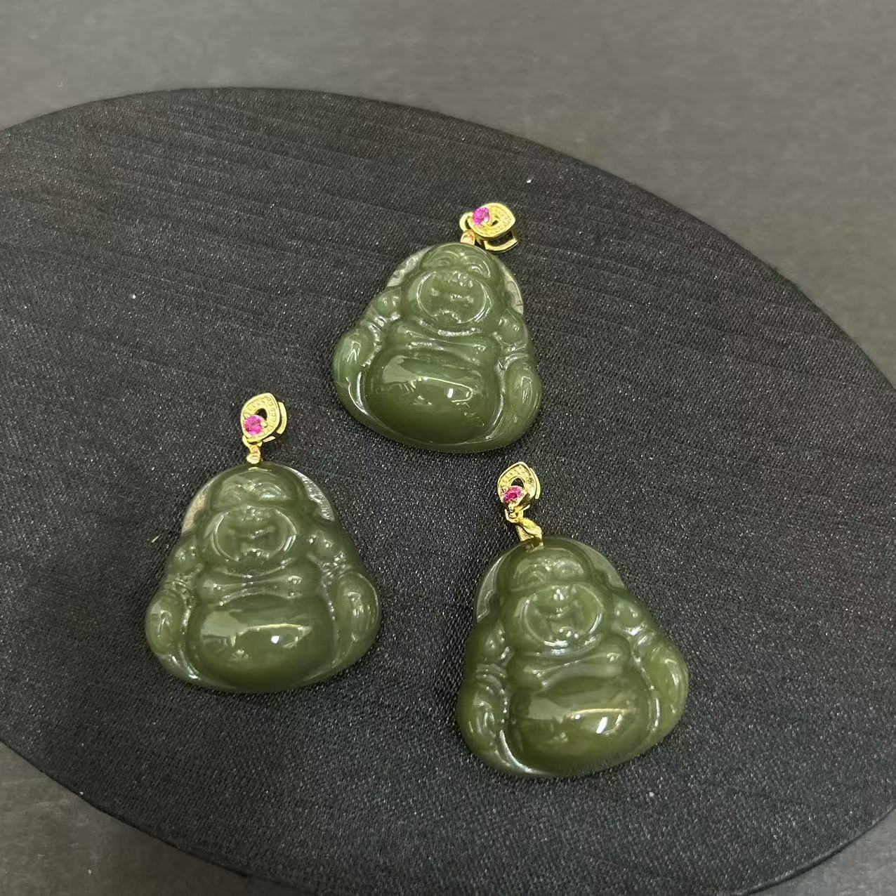 925和田玉佛公吊坠（多样性发一件）