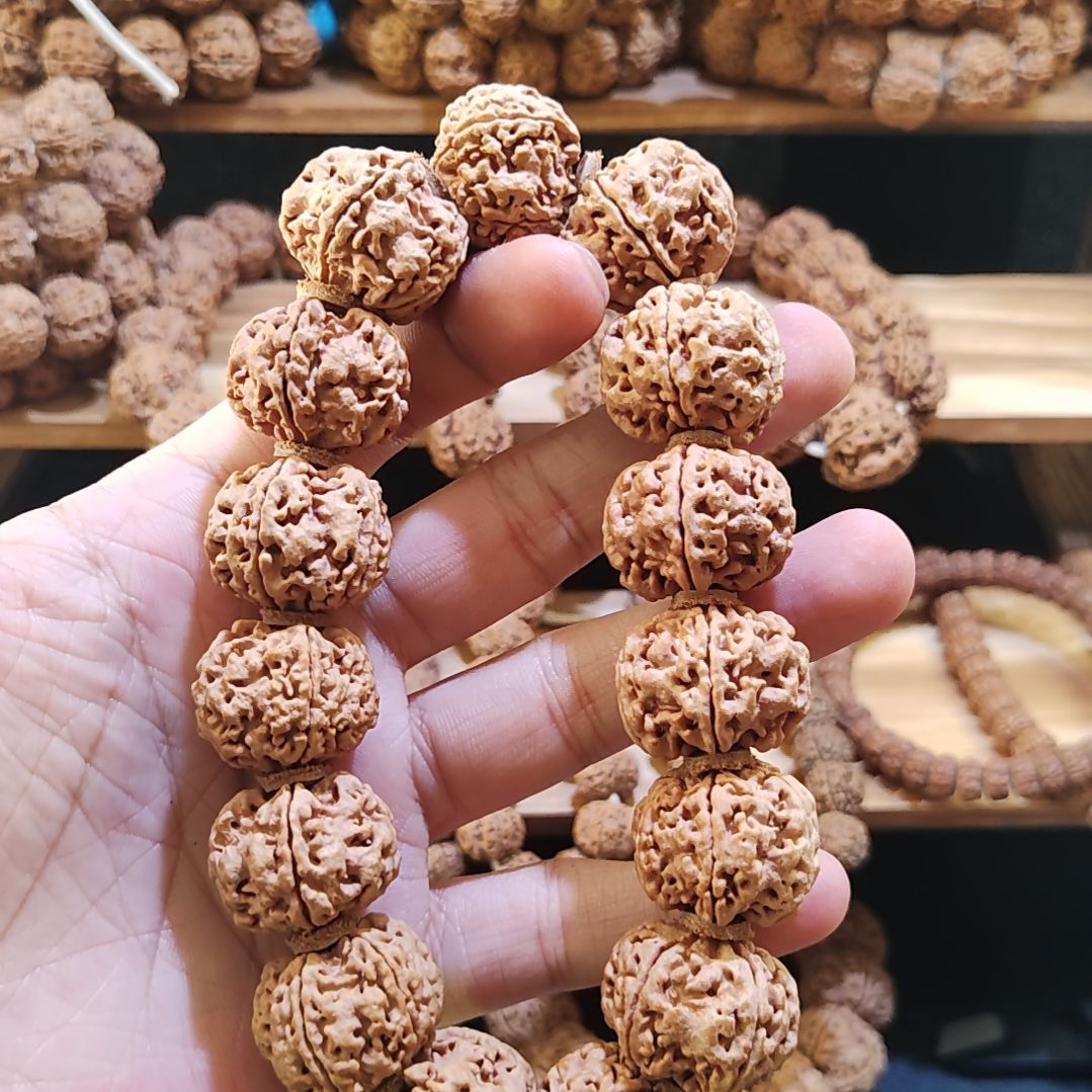 金刚菩提吊坠平头梅花双龙