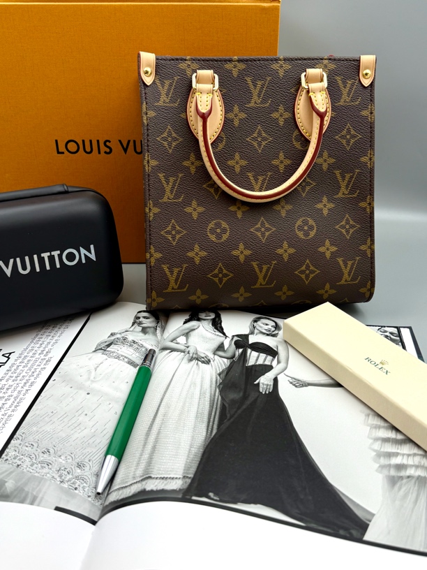 全新未使用 LouisVuitton/路易威登 全套路易威登/LV小琴谱Bb 