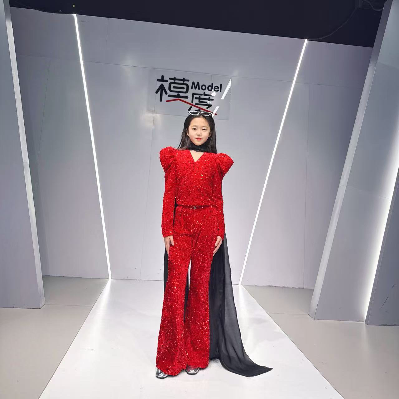 儿童走秀新款宠粉潮服（配饰）不退换