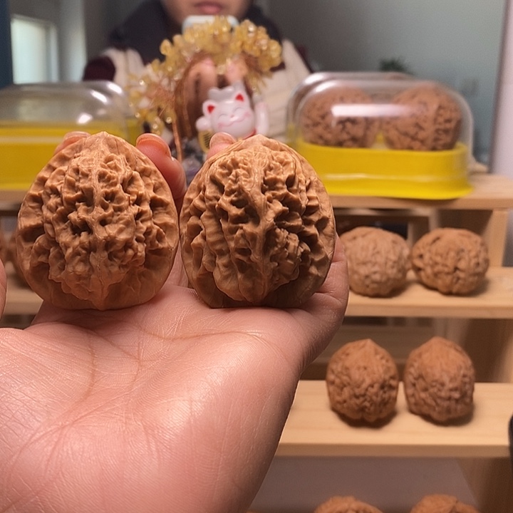 汪***旺44尺寸的偏不楞核的