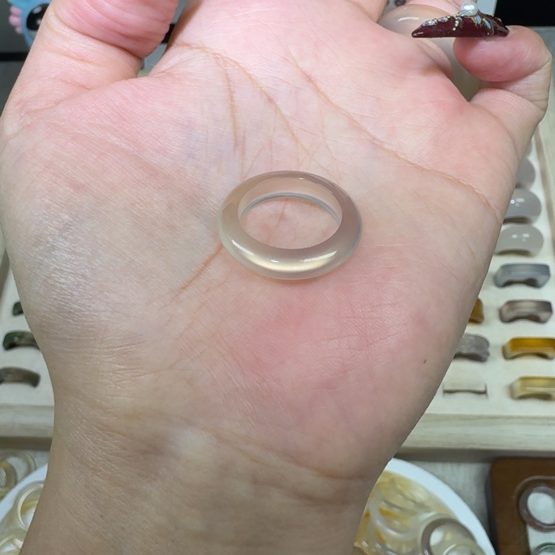 未镶嵌戒指玛瑙/玉髓856港13美6
