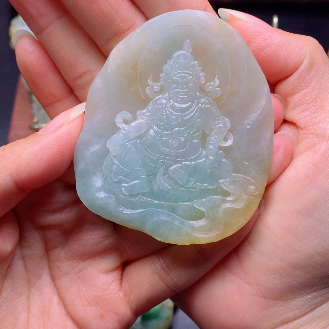 初***瓶定制翡翠未镶嵌翡翠