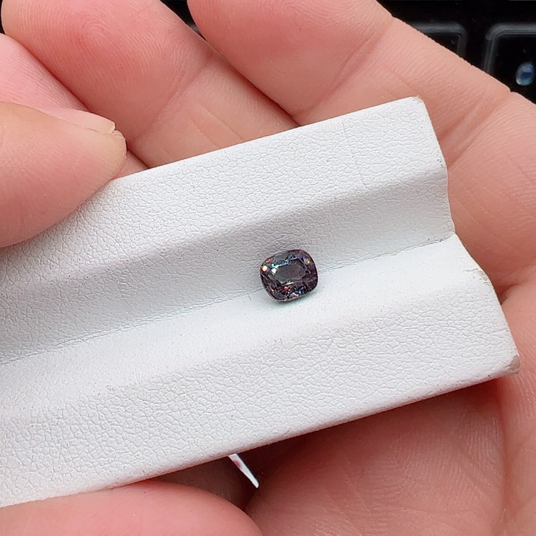 尖晶石裸石未镶嵌用****5