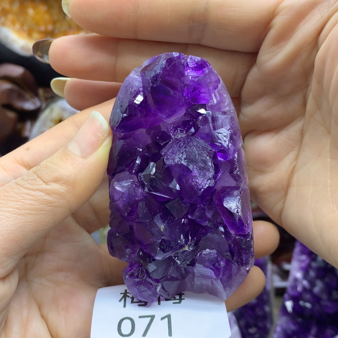 紫晶大型摆件（非配饰）未镶嵌