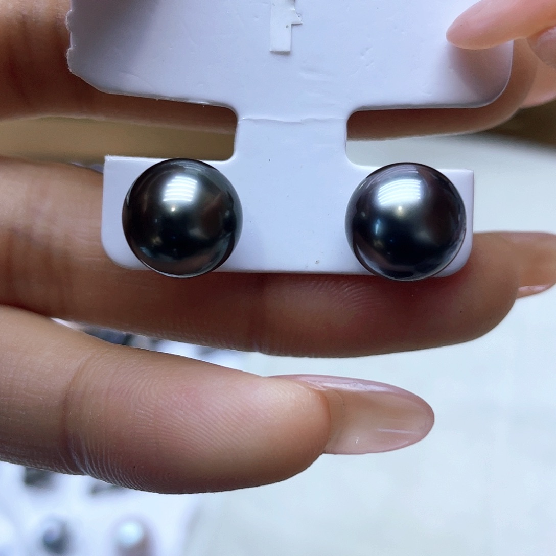 海水珍珠耳饰18K金镶嵌