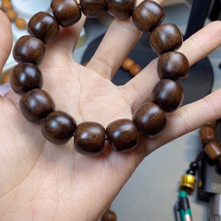 贡木把件手串手串，手串手串