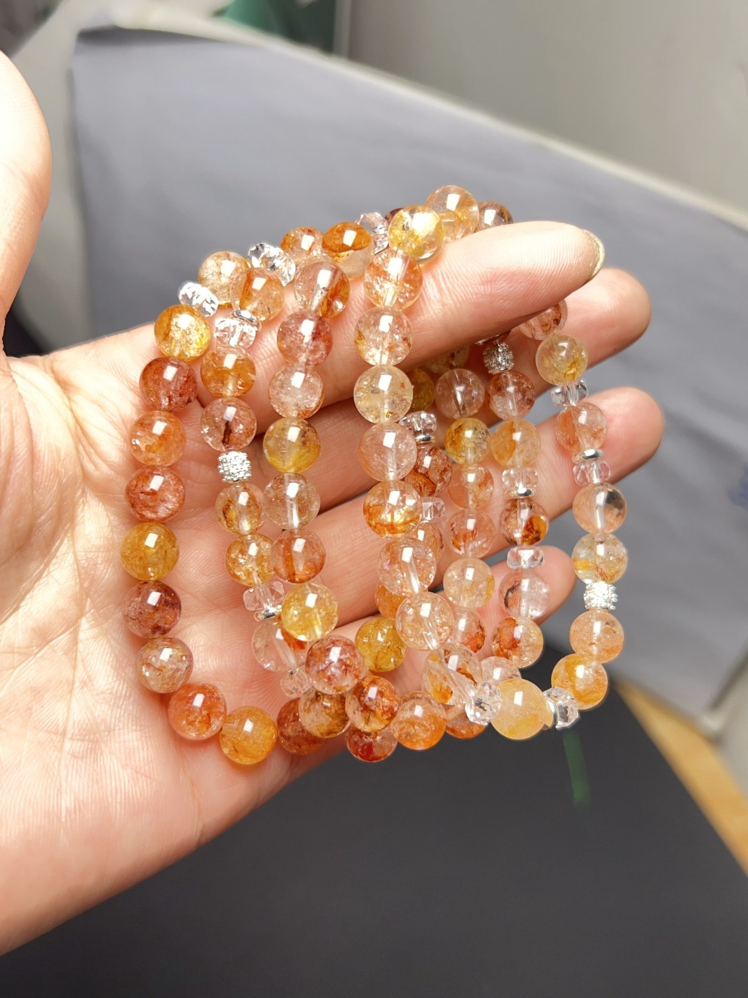 A 1568 原创设计【红椒花手串】8MM（拍一发一 多样性发货）