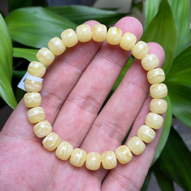8mm+俄料天然原矿虎皮纹妖花蜜蜡老型手串（基地质检带证书）