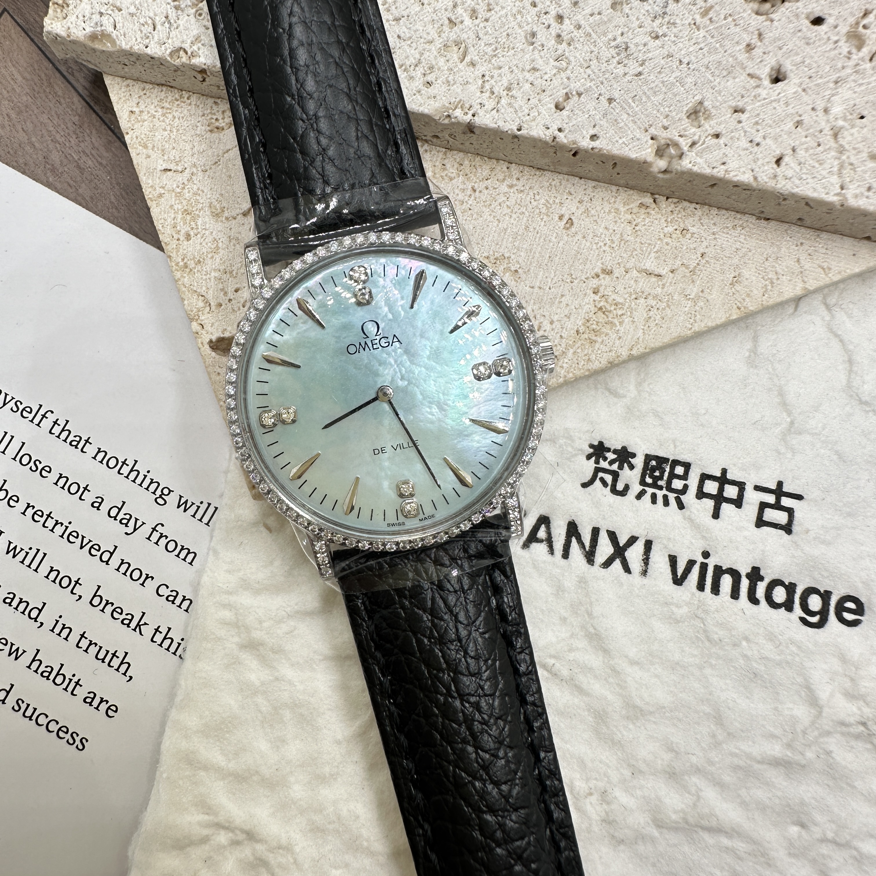 95新 Omega/欧米茄 手动机械表后镶钻盘32/256101315/yy