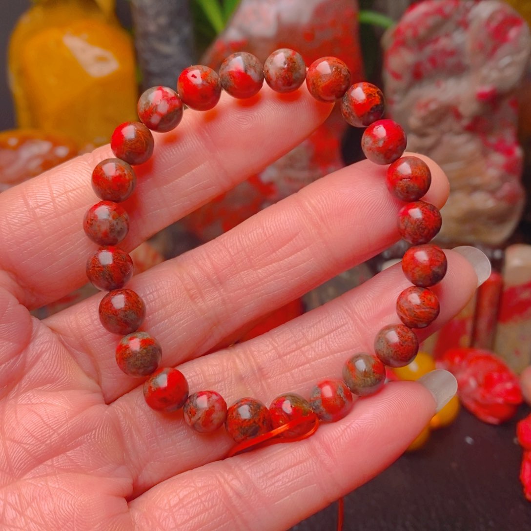 鸡血石鸡血石手串