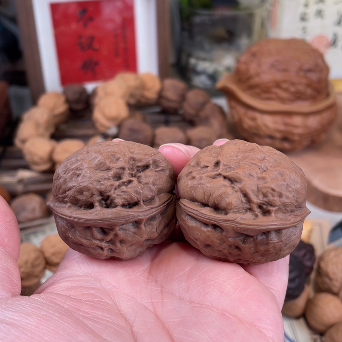 文玩核桃把件秃噜皮37尺