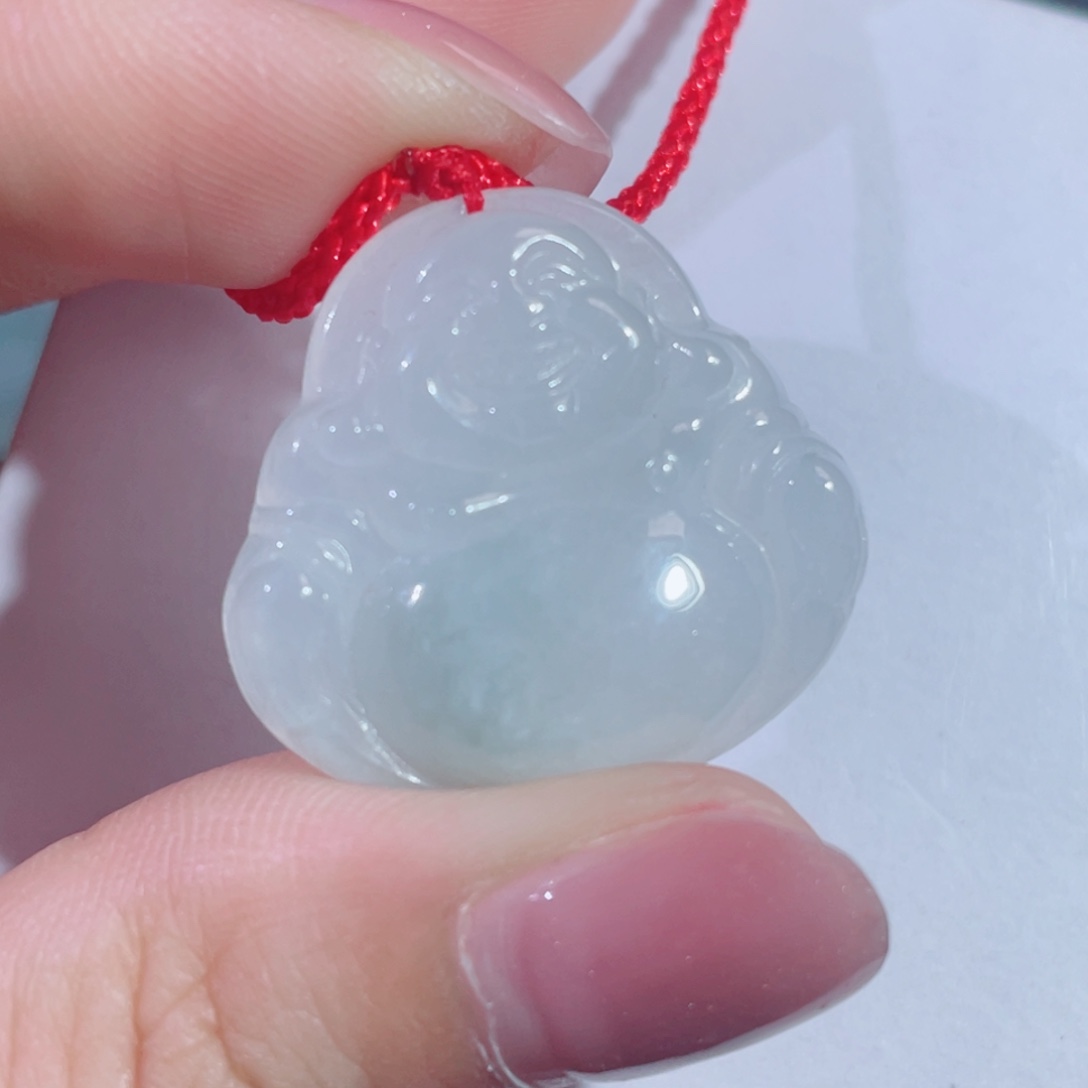 翡翠未镶嵌颈饰佛公