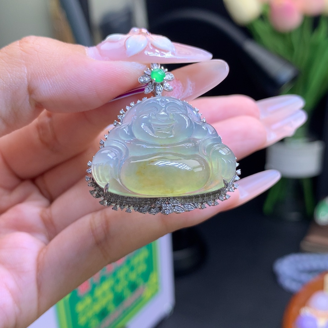 翡翠18K金镶嵌颈饰天然