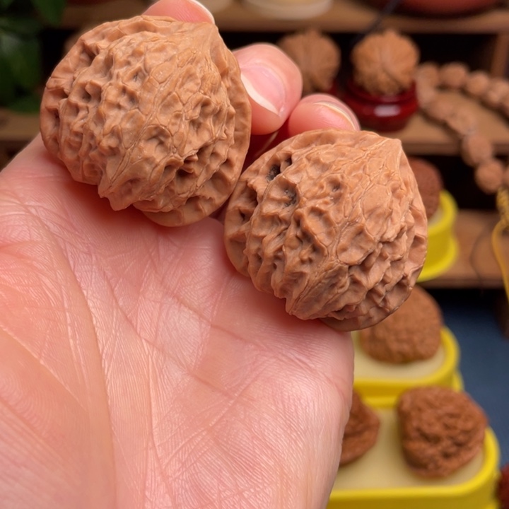 文玩核桃把件血灯笼40