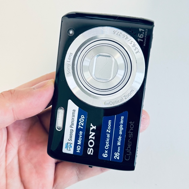 95新 Sony/索尼 w670性价比1600w像素5倍光变出片磨皮显白