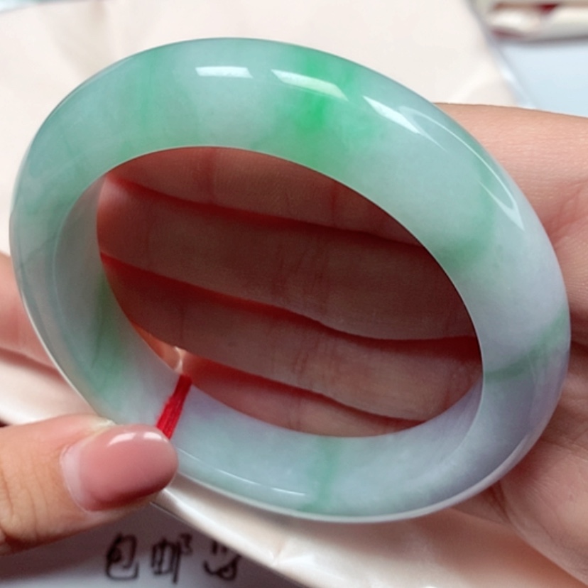 【闪购商品】翡翠手镯未镶嵌57圈