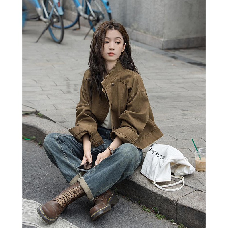 复古咖色牛仔短外套2025早秋新款宽松百搭立领工装夹克上衣春秋