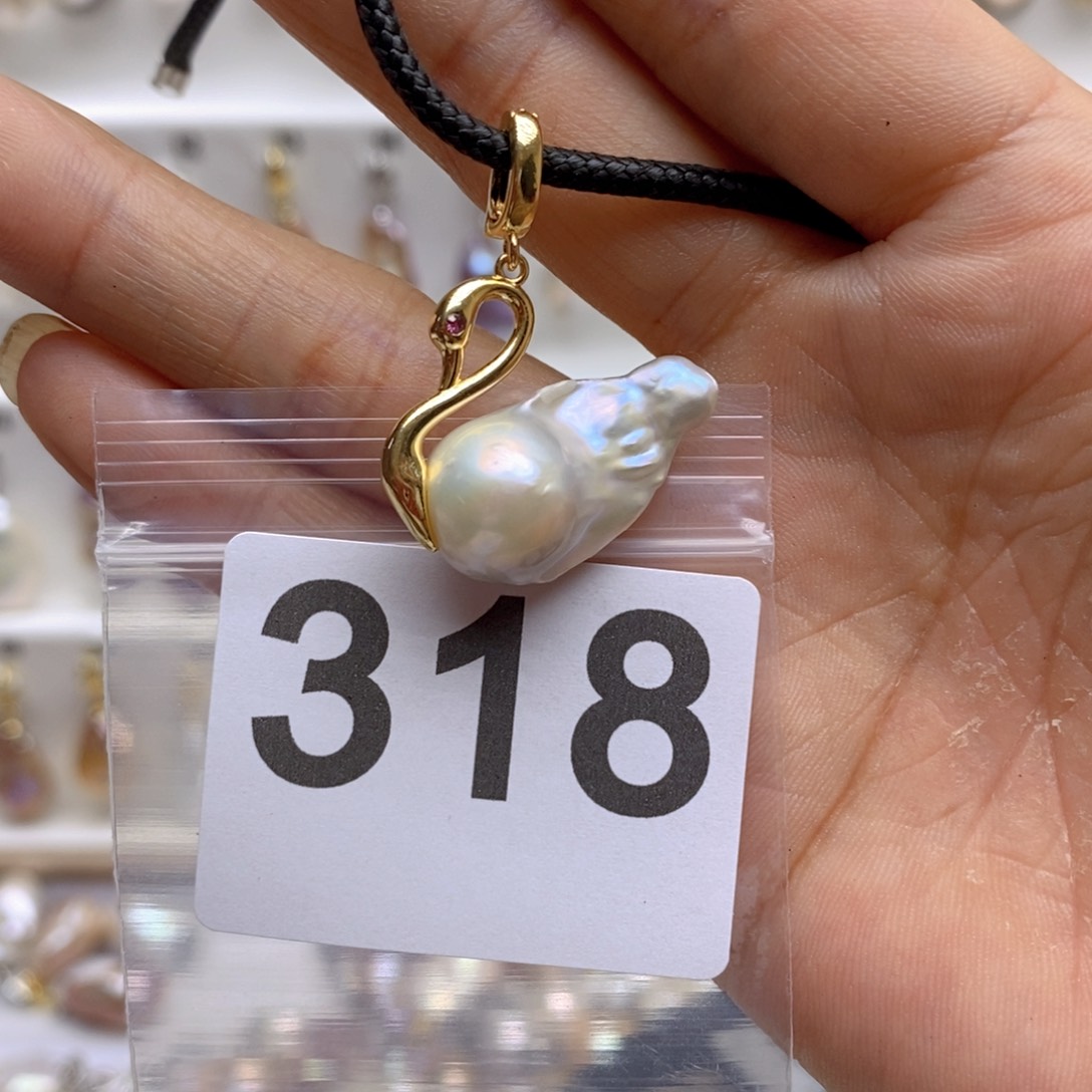 淡水珍珠颈饰银S925镶嵌318