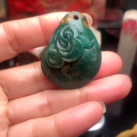 昌化石昌化愿头绿挂件