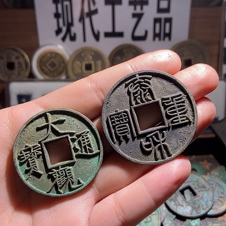 铜现代翻砂制作工艺品