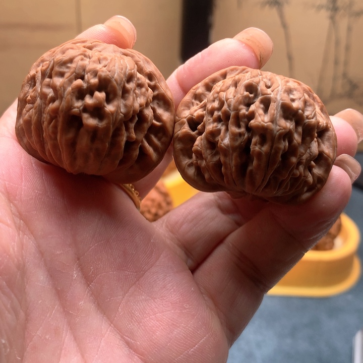 文玩核桃吊坠山西汉高楼