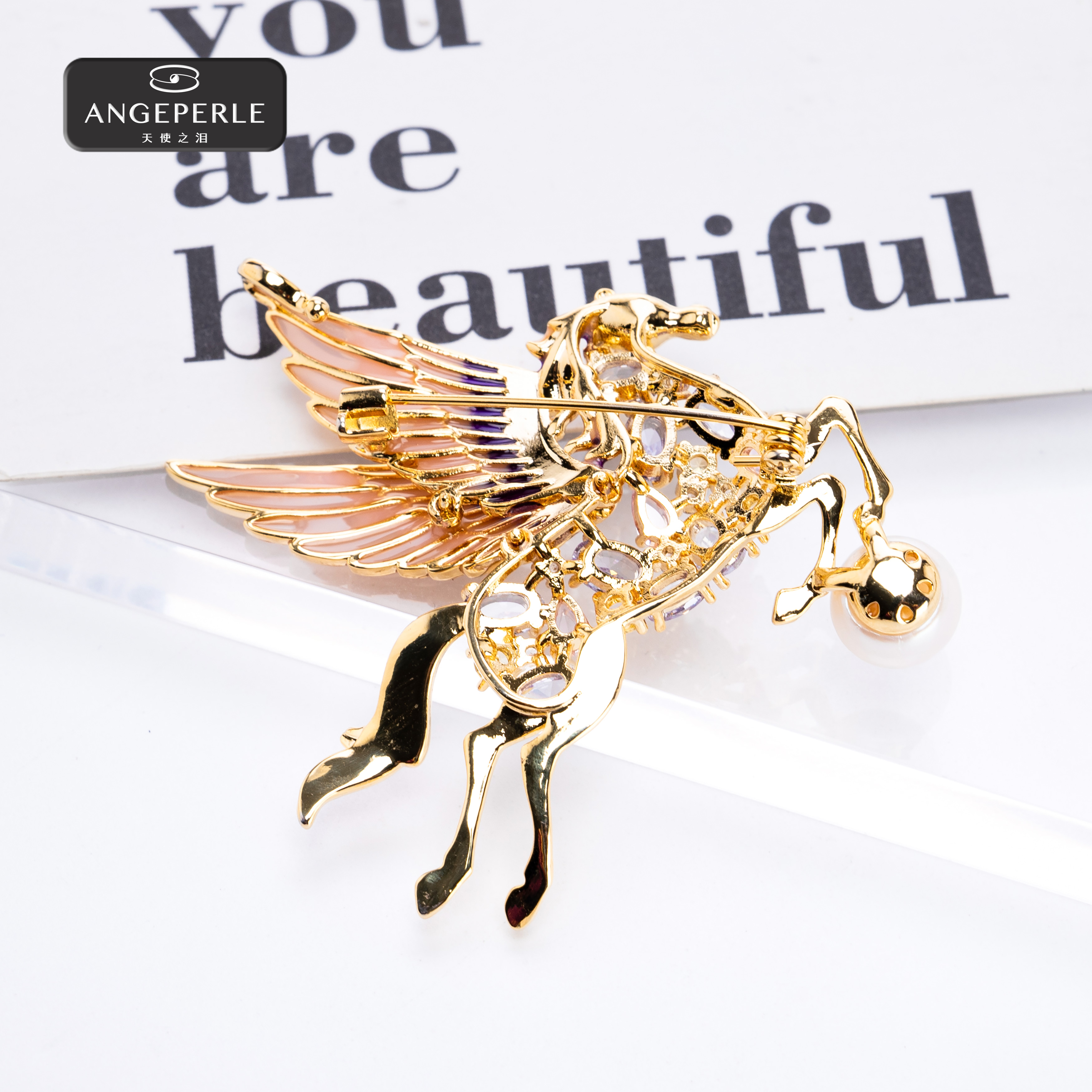 天使之泪 合金淡水珍珠天马行空胸针TSTL20