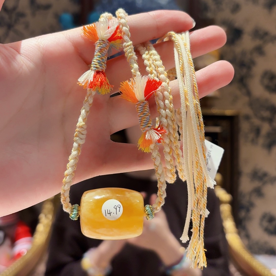 蜜蜡未镶嵌颈饰颈饰