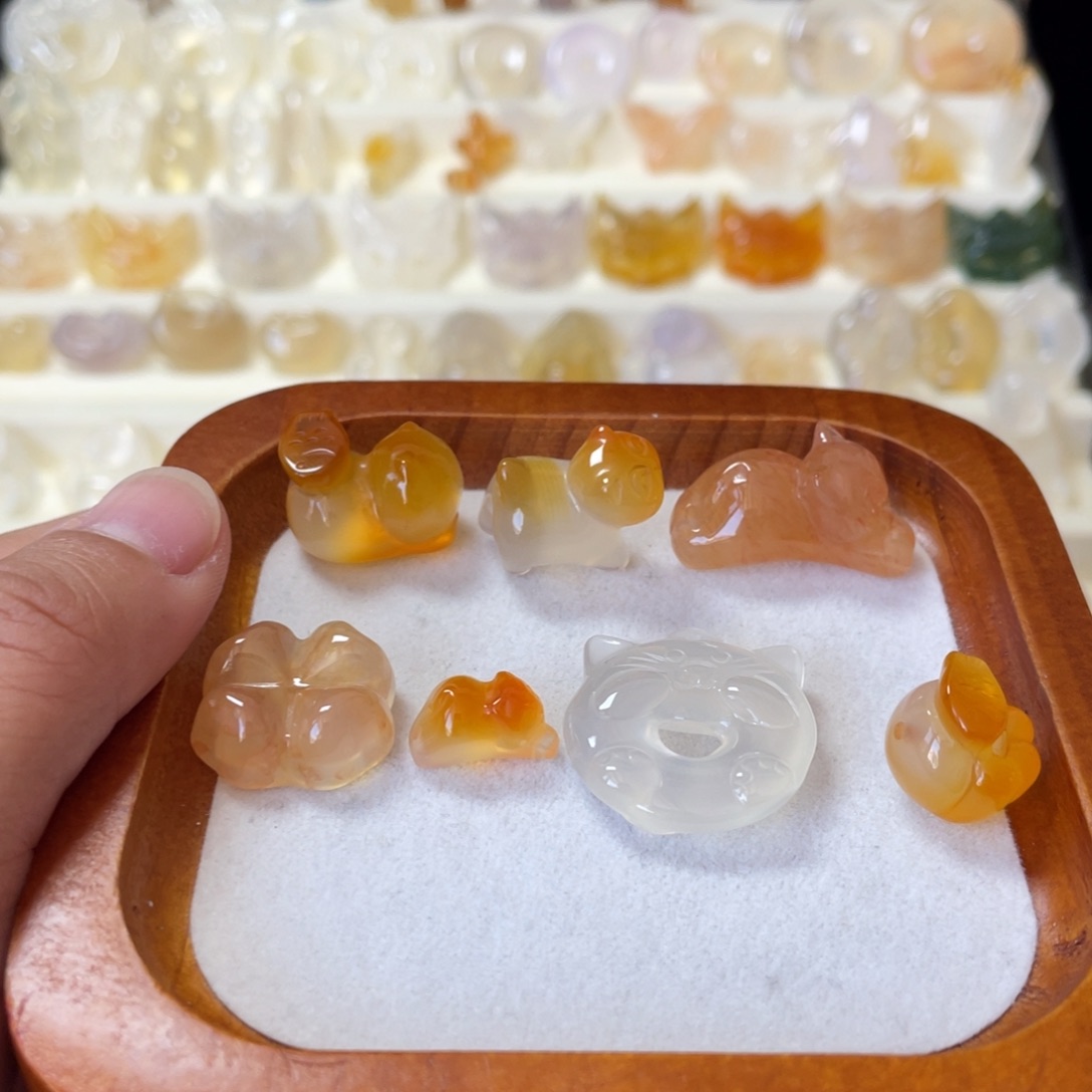 ****鱼玛瑙/玉髓未镶嵌颈饰