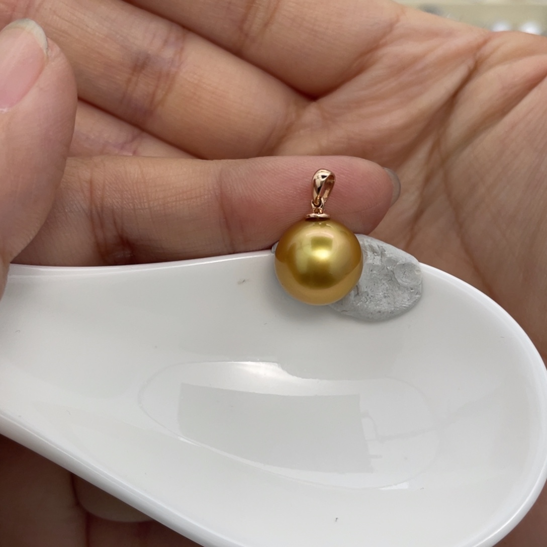 定制海水珍珠18K金镶嵌项链