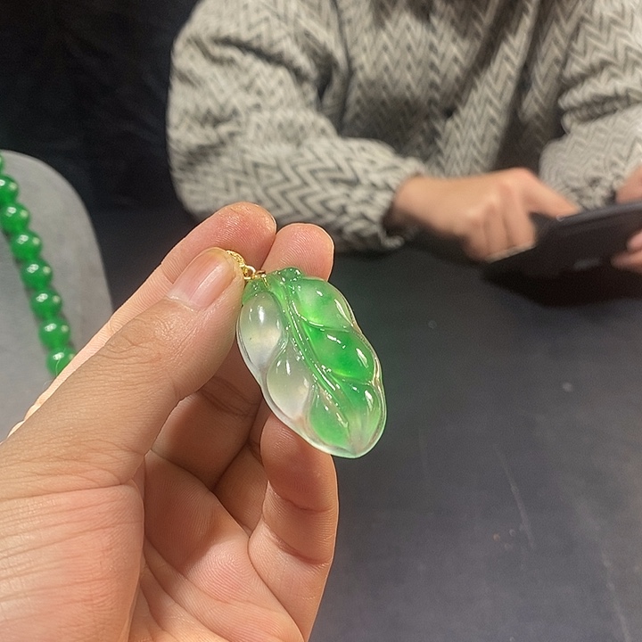 翡翠颈饰未镶嵌价格