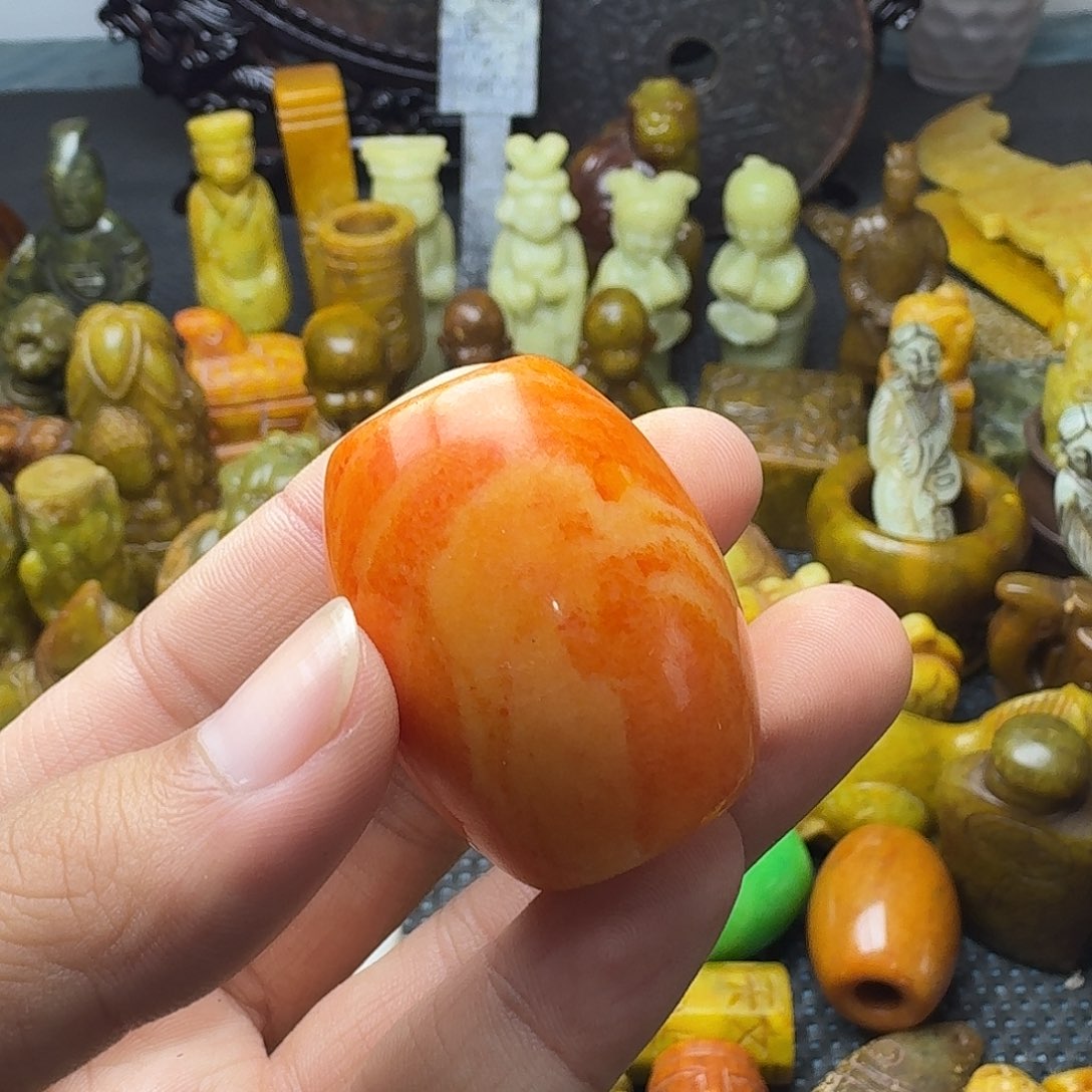 白玉菩提吊坠。。。