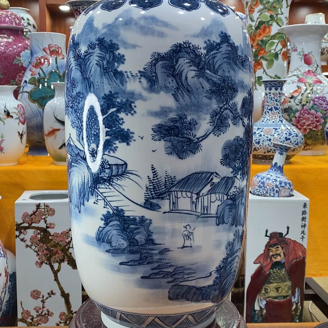 摆件万**意景德镇陶瓷青花冬瓜瓶